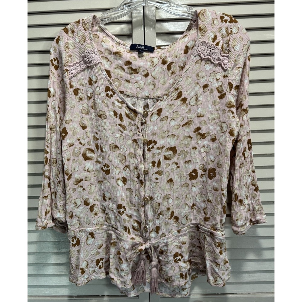 Angels Pink/Brown Cheetah Gauze Button Up Blouse Size M Tie/Tassel 3/4 Bell Sl